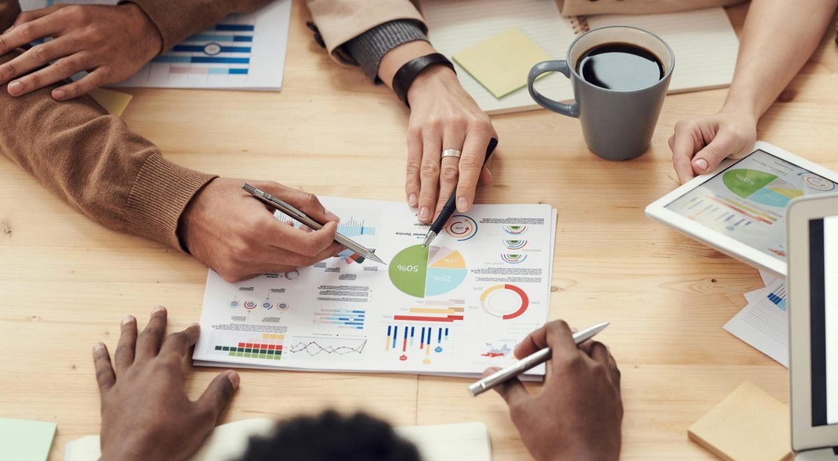SaaS Marketing: A Complete Guide to Growing a Software Business